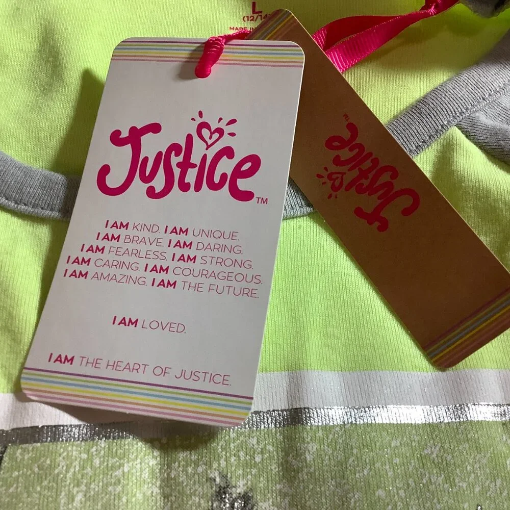Girls Justice Tee Winter Scene Green Gray Large 12/14 NWT